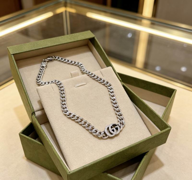 Gucci Necklace 08yxs176